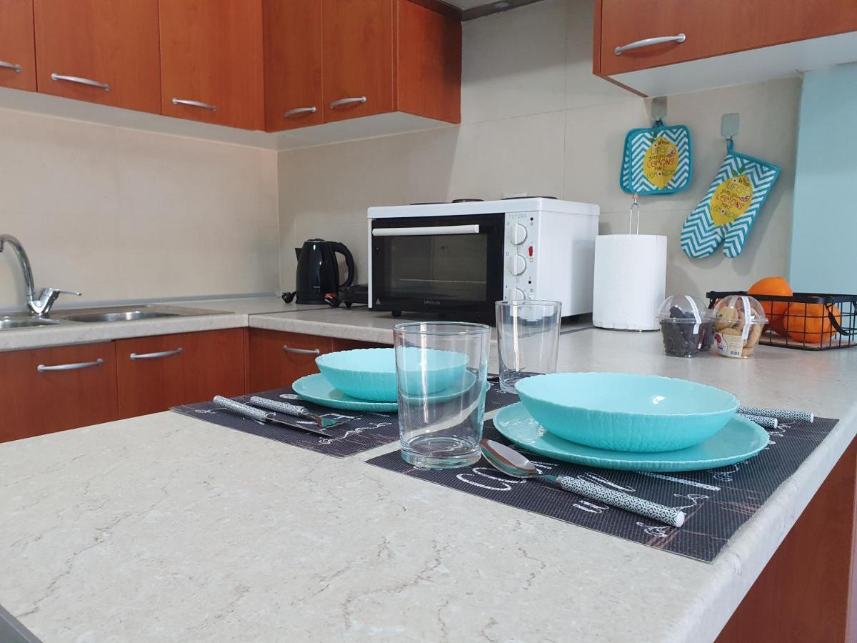 Gm Apartments Tolo Bagian luar foto